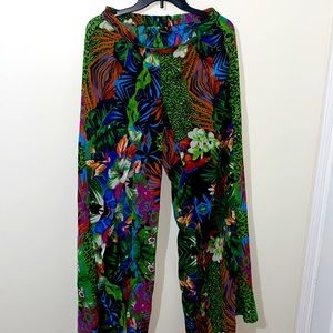 Colorful pant with long split